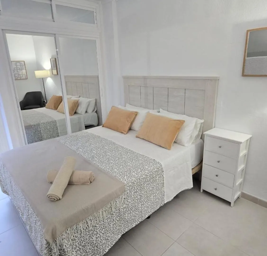 Apartamento Benalmadena estudio con Parque Acuatico- Wifi Fibra 500MB - Minerva 401 España