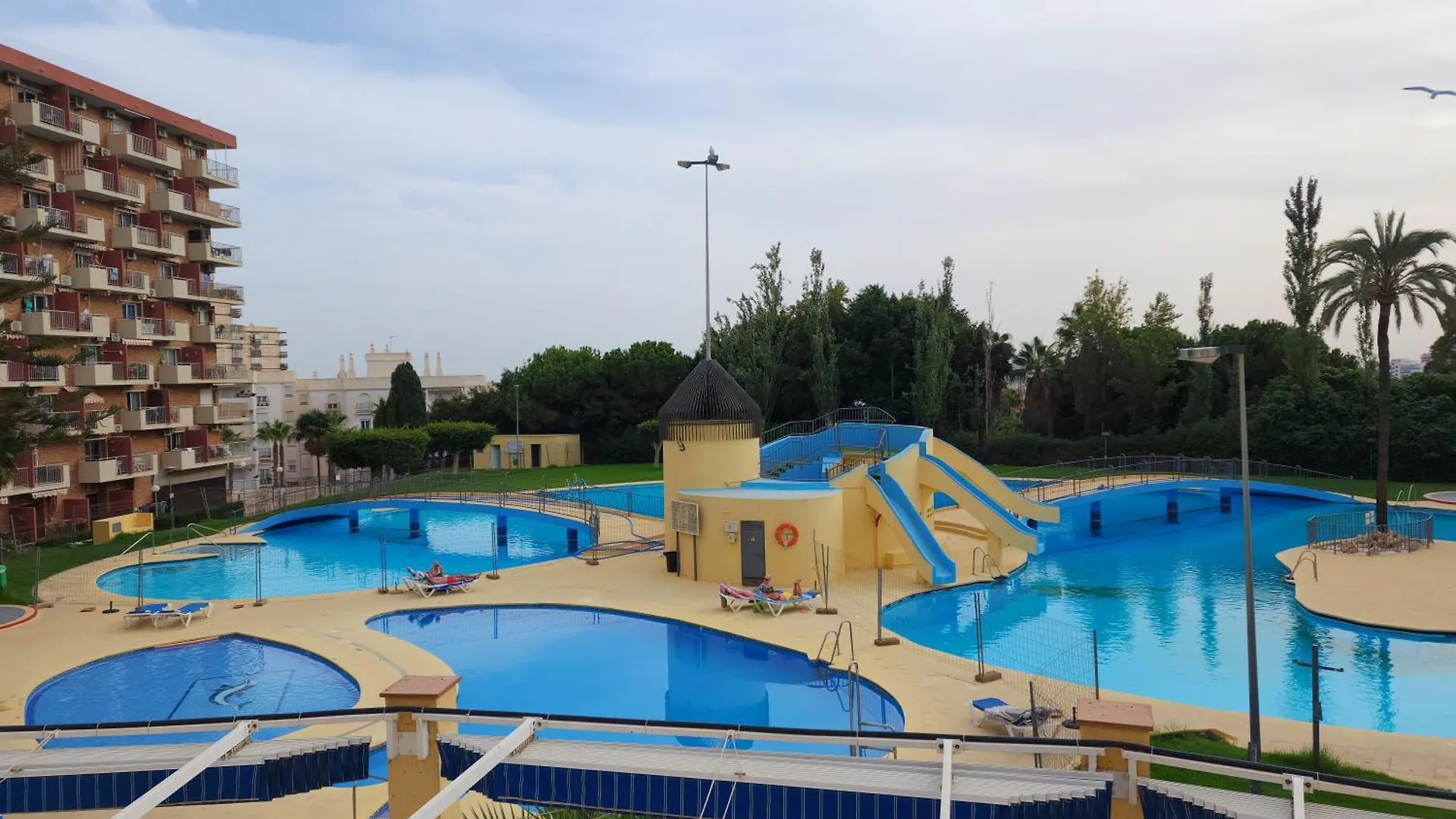 Benalmadena Minerva 401 Estudio Con Gran Piscina Y Parque Acuatico